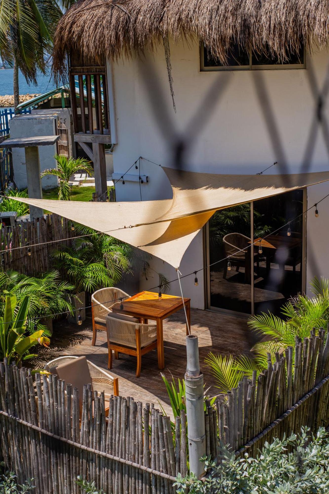 Palmarito Beach Hotel Tierra Bomba Eksteriør billede